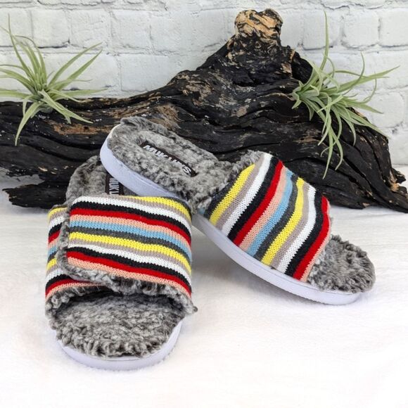 Muk Luks Adjustable Slide Slippers - Size Large (9-10) - Picture 1 of 11